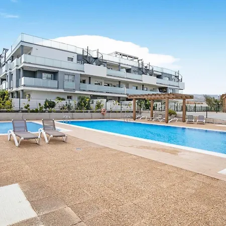 Okeanos Comfortable 2 Bedrooms Lt2 *